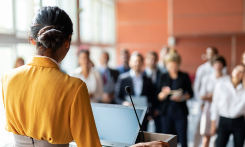 Showcase your expertise at the FE HR Breakfast Cluvc